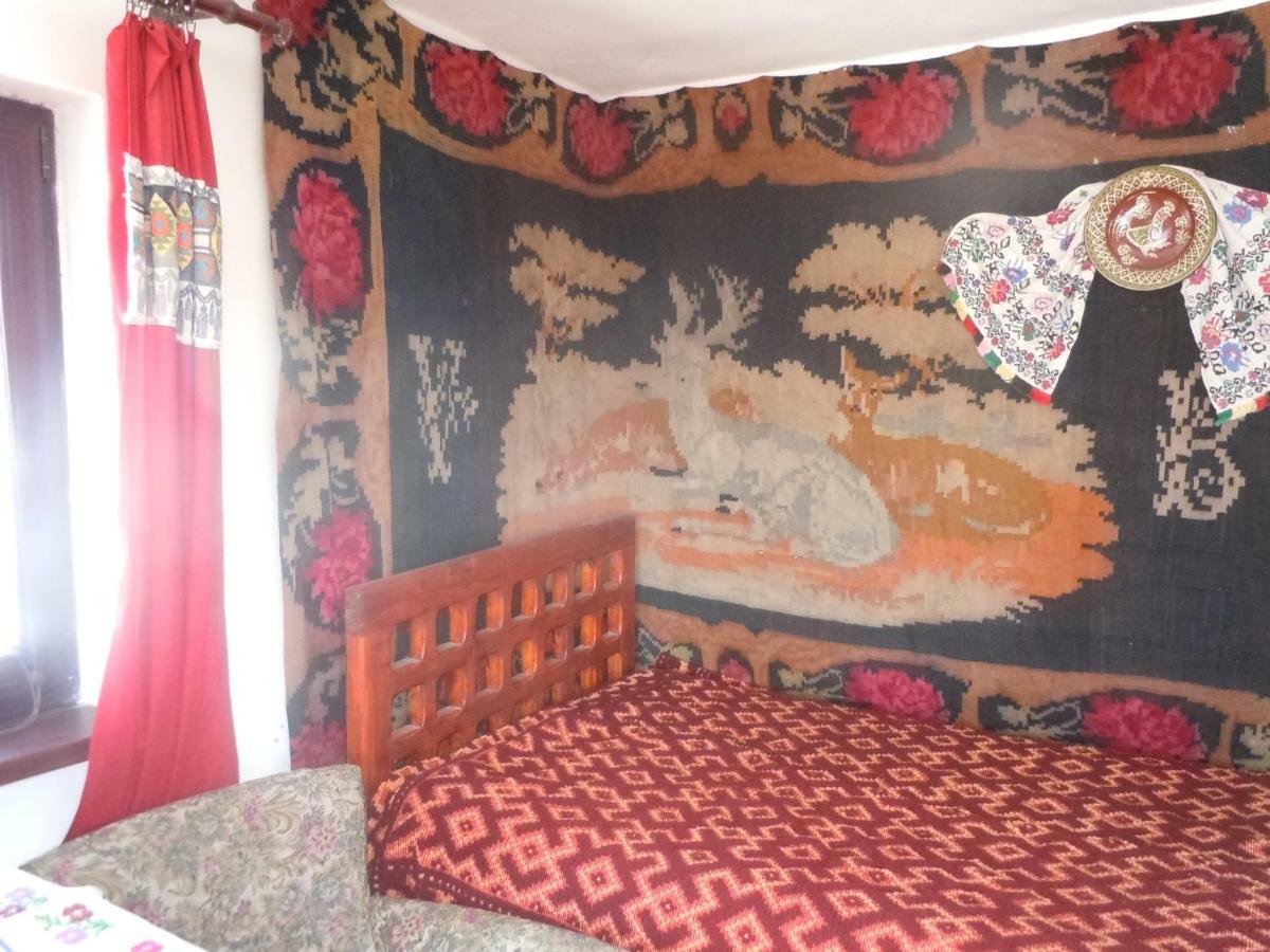 Cottage Poe Poienari Luaran gambar