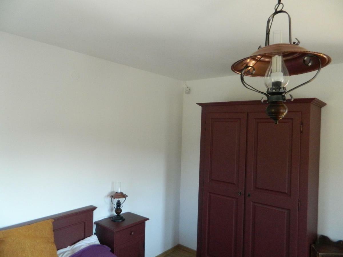 Cottage Poe Poienari Luaran gambar