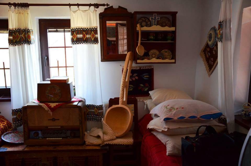 Cottage Poe Poienari Luaran gambar
